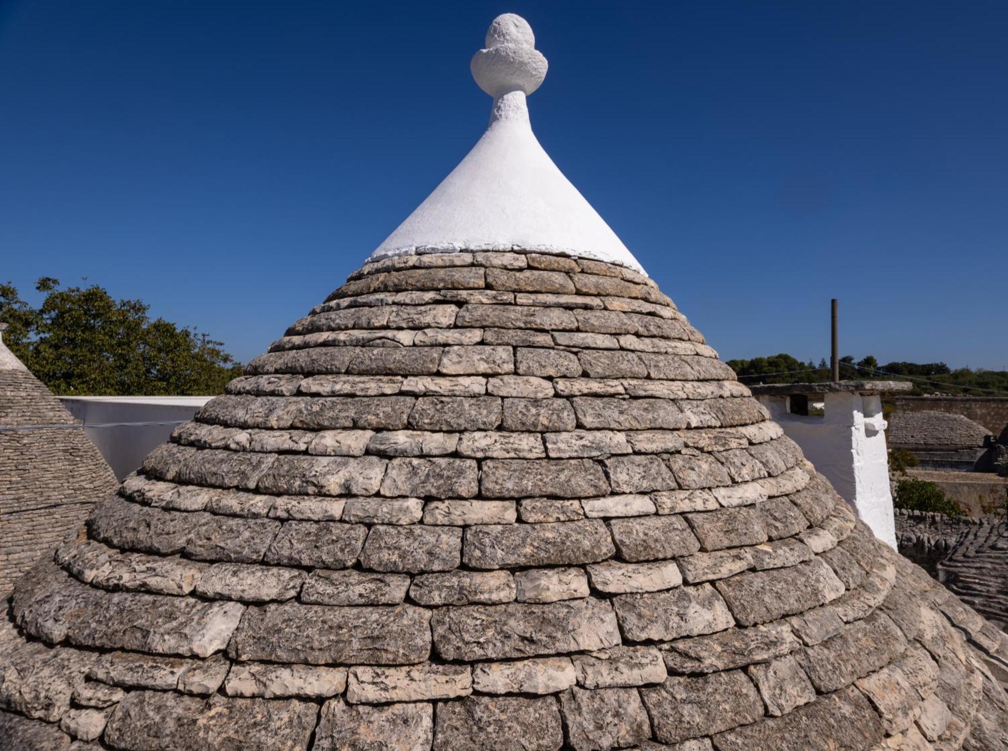 Villa With Trullo And Pool, Alberobello Extérieur photo